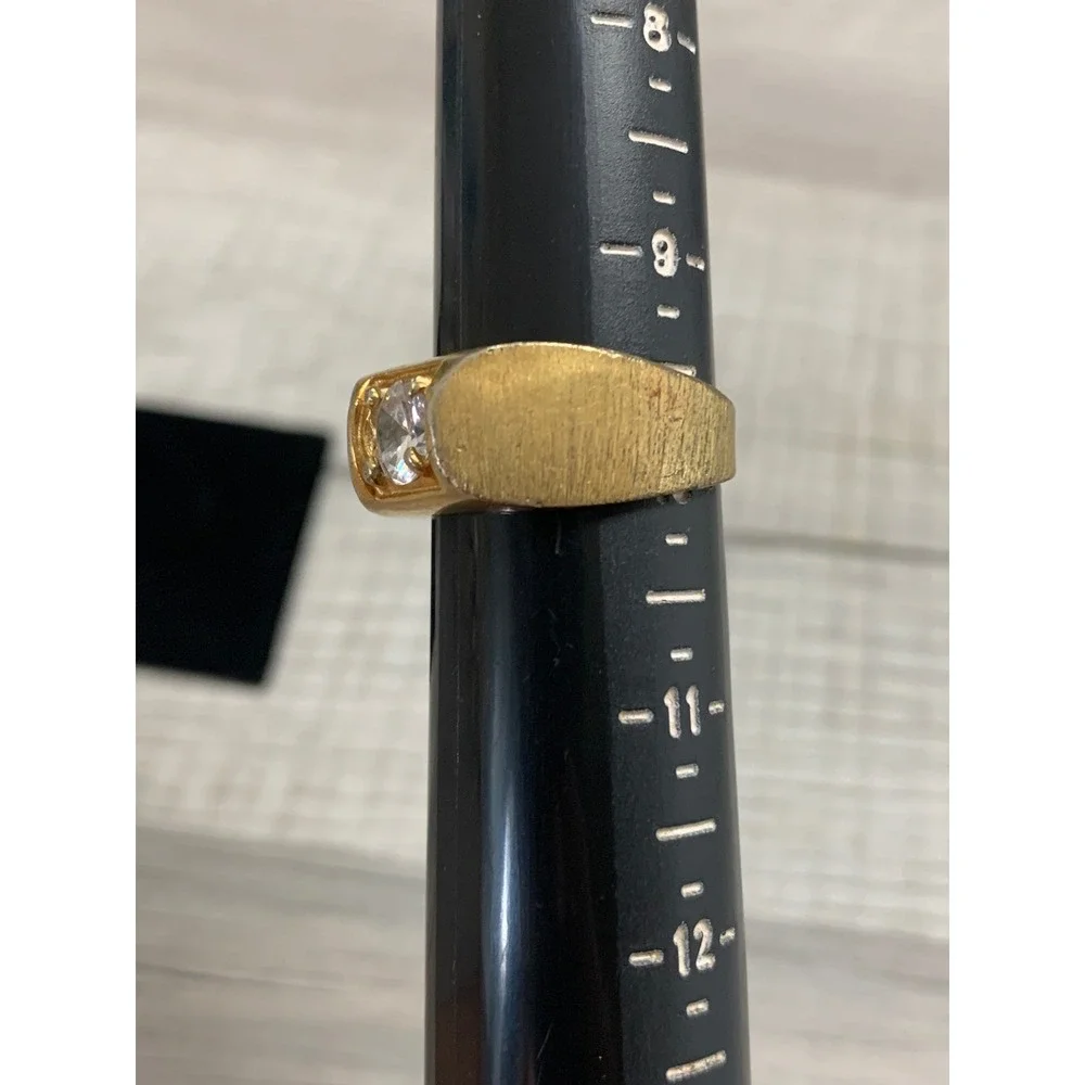 Vintage Gold Tone Brushed Signet Ring Round Cubic Zirconia Size 9.5 Mens Style
